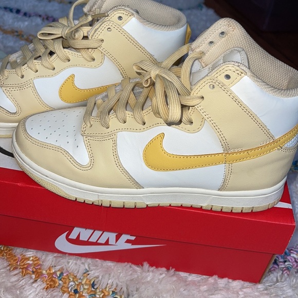 Nike dunks High - Picture 2 of 3